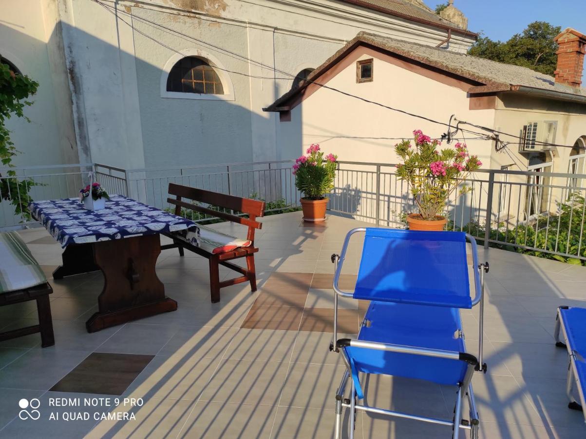 סווטי יוראי Apartman Elena מראה חיצוני תמונה