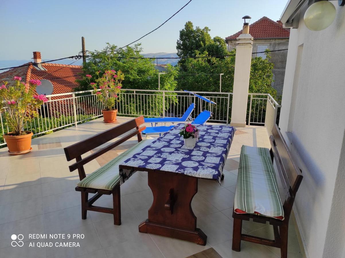 סווטי יוראי Apartman Elena מראה חיצוני תמונה